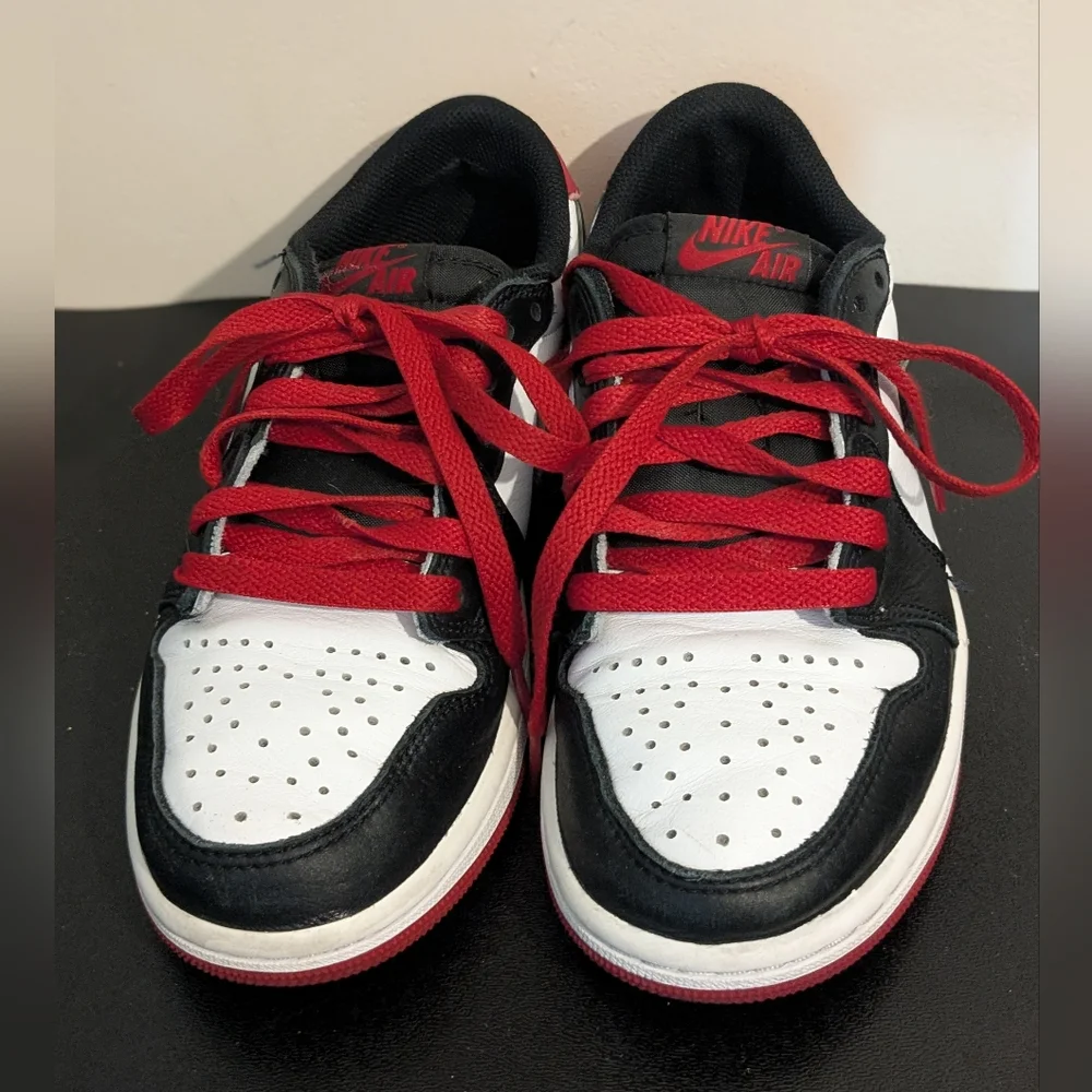 Nike Air Jordan 1 Retro Low OG Black Toe